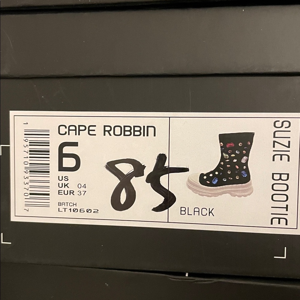 •CAPE ROBBIN• “Suzie” Chunky Sole Rhinestone Gem Sock Booties // NIB - Picture 14 of 16